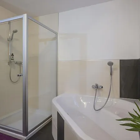 Alois By Nv-appartements Daire